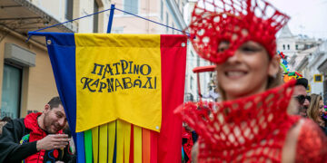 Στιγμιότυπο από την έναρξη του Πατρινού Καρναβαλιού, Σάββατο 20 Ιανουαρίου 2024 (φωτ.: EUROKINISSI / Ανδρέας Αλεξόπουλος)