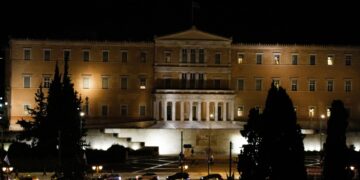 Το κτήριο της Βουλής στο Σύνταγμα (φωτ.: EUROKINISSI/Χρήστος Μπόνης)