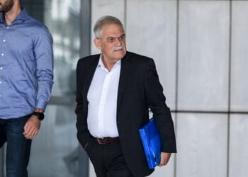 Ο Νίκος Τόσκας ενώ προσέρχεται στο δικαστήριο για τη φονική πυρκαγιά στο Μάτι (φωτ. αρχείου: EUROKINISSI/Γιάννης Παναγόπουλος)