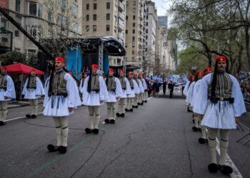 Στιγμιότυπο από παρέλαση ομογενών στη Νέα Υόρκη για την επέτειο της 25ης Μαρτίου (φωτ. αρχείου: EUROKINISSI/Δημήτρης Τσάκας)