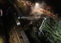 Αεροφωτογραφία από τις πρώτες ώρες της σύγκρουσης των δύο αμαξοστοιχιών (φωτ.: ΑΠΕ-ΜΠΕ / Αχιλλέας Χήρας)