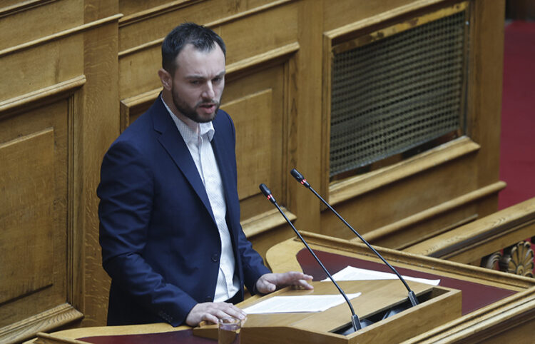 Ο ανεξάρτητος βουλευτής Κωνσταντίνος Φλώρος (φωτ. αρχείου: EUROKINISSI / Γιώργος Κονταρίνης)