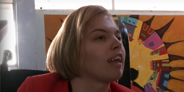 Στιγμιότυπο από το βίντεο της συνέντευξης (πηγή: glomex/ΕΡΤ)