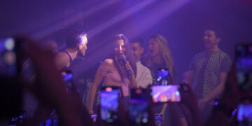 Η Μαρίνα Σάττι ξεσήκωσε το κοινό