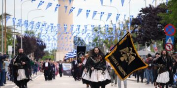 Στιγμιότυπο από την παρέλαση στο πλαίσιο των εορταστικών εκδηλώσεων «Ελευθέρια 2024», στην Αλεξανδρούπολη (φωτ.: ΑΠΕ-ΜΠΕ/Δημήτρης Αλεξούδης)