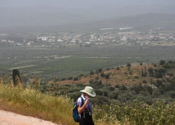 Αφρικανική σκόνη στην Αργολίδα (φωτ.: EUROKINISSI / Βασίλης Παπαδόπουλος)