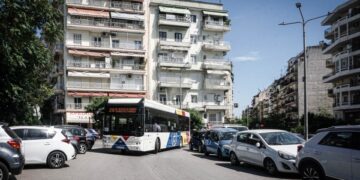 Ηλεκτρικό λεωφορείο στη γραμμή 28 του ΟΑΣΘ (φωτ.: Δήμος Νεάπολης-Συκεών)