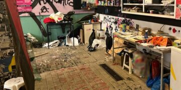 Φωτογραφία που δόθηκε στην δημοσιότητα από το υπουργείο Προστασίας του Πολίτη και απεικονίζει χώρο της Νομικής Σχολής Αθηνών μετά την εκκένωση της κατάληψης