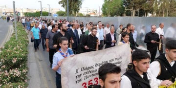 Από την πορεία για την Ημέρα Μνήμης της Γενοκτονίας του Ποντιακού Ελληνισμού, το 2024 (φωτ.: Δήμος Πάφου)