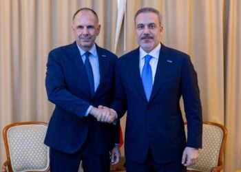 Συνάντηση Γεραπετρίτη-Φιντάν στο περιθώριο της Συνόδου Κορυφής της Διαδικασίας Συνεργασίας Νοτιοανατολικής Ευρώπης στα Σκόπια (φωτ. αρχείου: x.com/GreeceMFA)