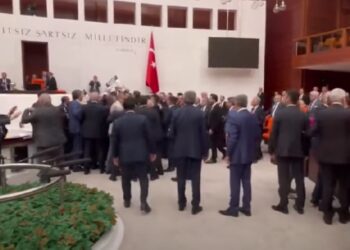 Στιγμιότυπο από βίντεο (πηγή: youtube / @Tele1comtr)