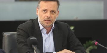 Ο δήμαρχος Αθηναίων Χάρης Δούκας (φωτ.: ΑΠΕ-ΜΠΕ/Αλέξανδρος Βλάχος)