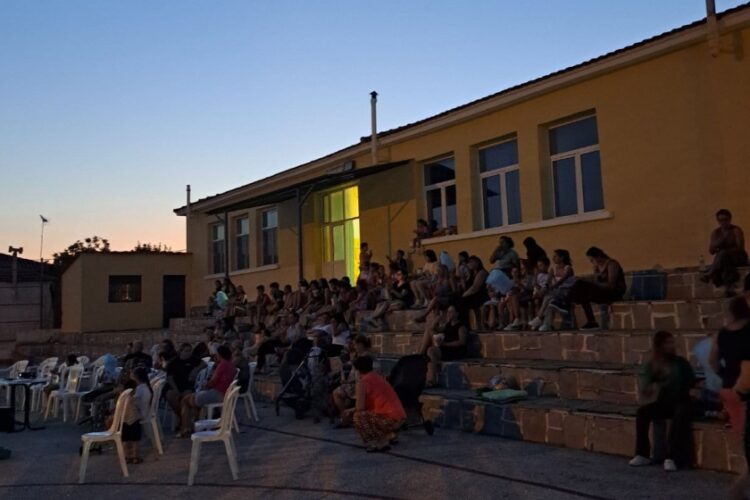 Φωτ. αρχείου από εκδήλωση στον Ακροπόταμο Καβάλας (Πηγή: facebook.com/ Πολιτιστικός Μορφωτικός Σύλλογος Ακροποτάμου)