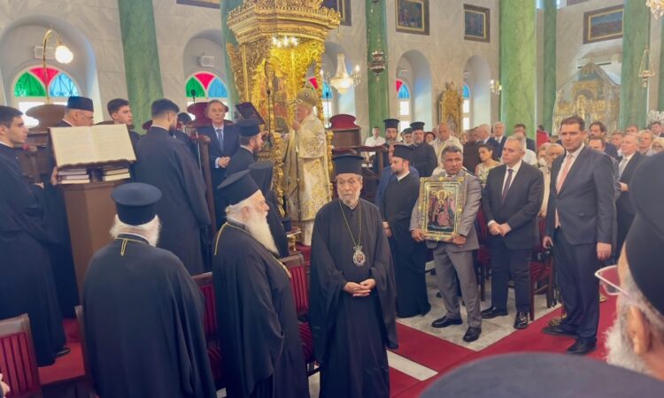 Εικόνα από την Πατριαρχική Λειτουργία στον Άγιο Δημήτριο Πριγκήπου (φωτ.: maximos.gr)