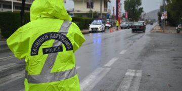 Η χθεσινή κακοκαιρία προκάλεσε πολλά προβλήματα σε διάφορες περιοχές της χώρας (φωτ.: EUROKINISSI/Βασίλης Παπαδόπουλος)