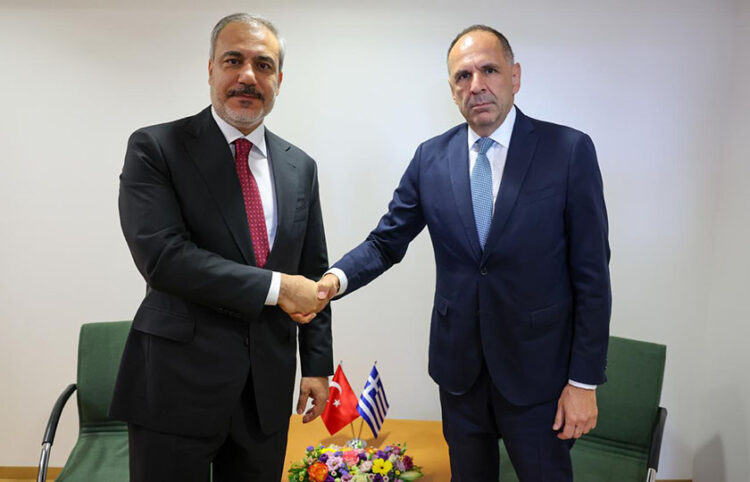 Γεραπετρίτης-Φιντάν κατά τη συνάντησή τους στις Βρυξέλλες, στο περιθώριο άτυπου συμβουλίου της ΕΕ (φωτ. αρχείου: Χ / Υπουργείο Εξωτερικών)