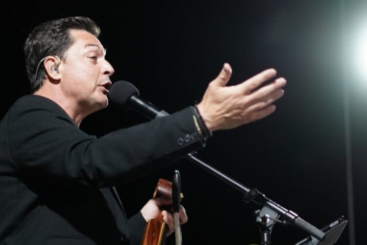 Ο δημοφιλής Πόντιος λυράρης και τραγουδιστής Ματθαίος Τσαχουρίδης (φωτ.: facebook.com/TsahouridisMatthaiosOfficial)