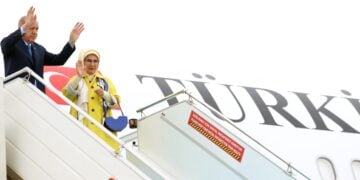 Ο Ρετζέπ Ταγίπ Ερντογάν με τη σύζυγό του Εμινέ (πηγή: Χ / rterdogan)