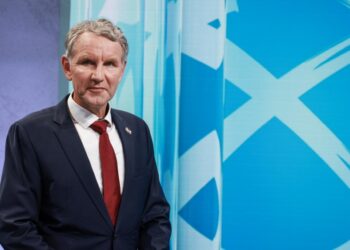 Ο επικεφαλής της AfD στην Θουριγγία Μπγερν Χέκε που αναδείχθηκε πρώτη δύναμη στις εκλογές του κρατιδίου (φωτ.: EPA/Clemens Bilan)