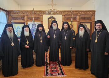 Η Ιερά Σύνοδος της Ορθοδόξου Αυτοκεφάλου Εκκλησίας της Αλβανίας (φωτ.: facebook.com/arxiepiskoposalbaniasanastasios)
