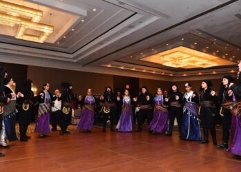 (Φωτ.: facebook/Pontian Society "Akritai" of Philadelphia, PA USA)