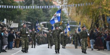 Στιγμιότυπο από την παρέλαση (φωτ.: Γραφείο Τύπου Υπουργείου Εθνικής Άμυνας)