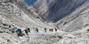 Μέλη της γεωγραφικής υπηρεσίας του στρατού στον Όλυμπο (φωτ. αρχείου: Γραφείο Τύπου Γενικού Επιτελείου Στρατού)