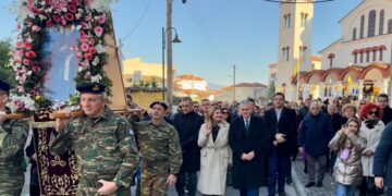 Στιγμιότυπο από τη λιτανεία της εικόνας του Αγίου Γεδεών (φωτ.: Μάξιμος Χαρακόπουλος)