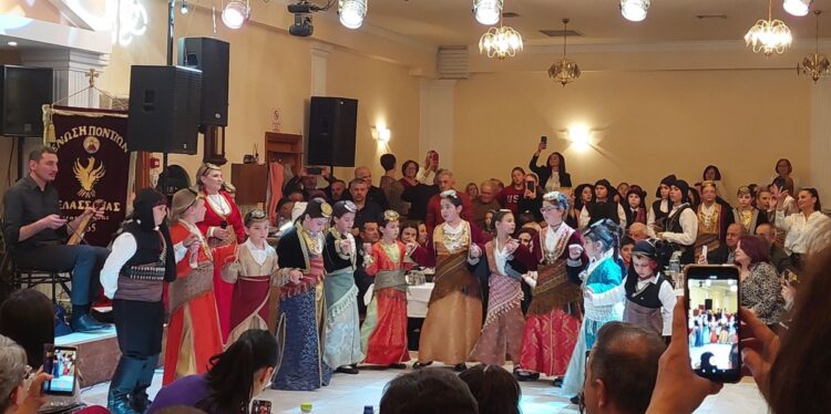 (Πηγή φωτ.: facebook.com/ Ένωση Ποντίων Επαρχίας Ελασσόνας)