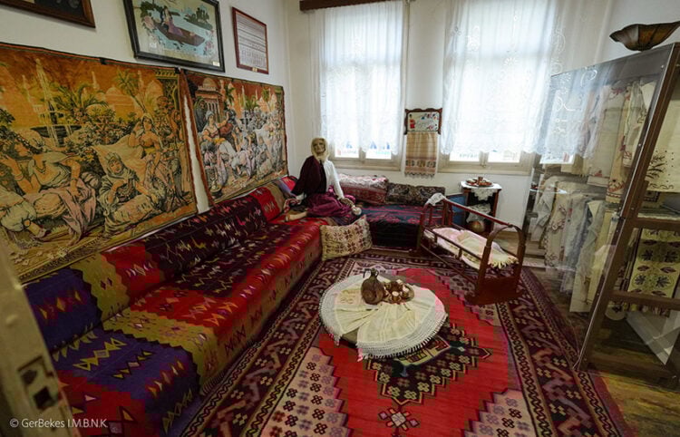 Ένας από τους χώρους του «Σπιτιού του Μικρασιάτη» στη Βέροια (φωτ.: Flickr / ΙΜ Βεροίας / Γεράσιμος Μπεκές)