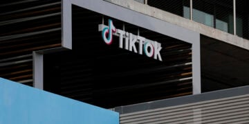 Εξωτερική άποψη της έδρας του TikTok στο Κάλβερ Σίτι της Καλιφόρνια των ΗΠΑ (φωτ.: EPA/Caroline Brehman)