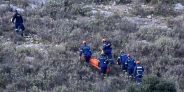 Η περιοχή όπου βρέθηκε η σορός του 39χρονου στον Τύρναβο Λάρισας (φωτ.: EUROKINISSI)