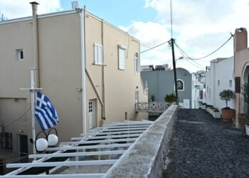 Στιγμιότυπο από την Σαντορίνη, Παρασκευή 7 Φεβρουαρίου 2025. (Φωτ.: Eurokinissi/Κώστας Τζούμας)