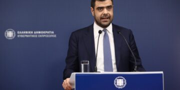 Ανακοίνωση του ανασχηματισμού από τον κυβερνητικό εκπρόσωπο Παύλο Μαρινάκη ( φωτ.: Eurokinissi/Γιάννης Παναγόπουλος)