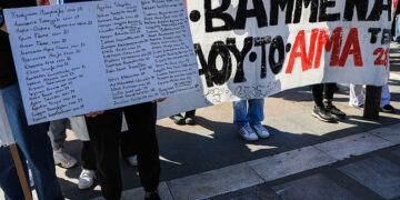 Συλλαλητήριο από φοιτητικούς και μαθητικούς συλλόγους στη Λάρισα, με βασικό αίτημα να αποδοθεί δικαιοσύνη για την τραγωδία των Τεμπών
(φωτ.: EUROKINISSI)