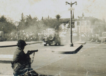 Οδομαχίες στη Λευκωσία, 1956 (πηγή: British Colonial Government / commons.wikimedia.org)