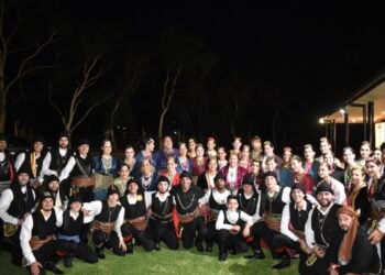 (Φωτ.: facebook/Federation of Pontian Associations of Australia.)