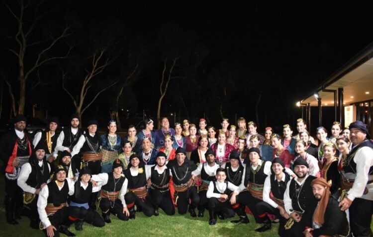 (Φωτ.: facebook/Federation of Pontian Associations of Australia.)