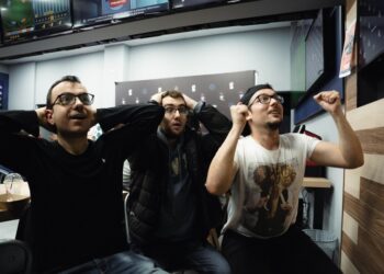 Πάμε Στοίχημα Football Party by Gazzetta σε κατάστημα ΟΠΑΠ στο Περιστέρι (φωτ.: ΟΠΑΠ)