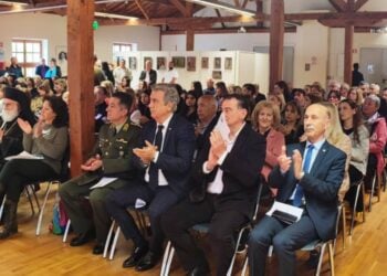 Κατάμεστη η αίθουσα εκδηλώσεων της Καπναποθήκης στο  Ίδρυμα Θρακικής Τέχνης και Παράδοσης στην Ξάνθη (πηγή: facebook.com/ArmenikeKoinotetaXanthes)
