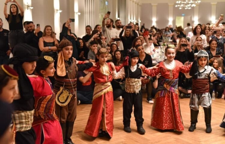 (Φωτ.: facebook/Pontiaki Enosi Iromania Stuttgart)