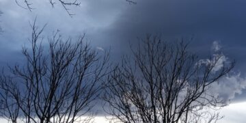 Συννεφιασμένος ουρανός (φωτ.: Eurokinissi/Θανάσης Καλλιάρας)