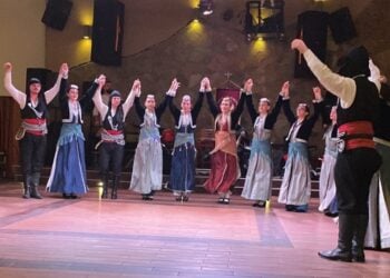 (Πηγή φωτ.: facebook.com/eukseinoslesxipontionmarinashromania)