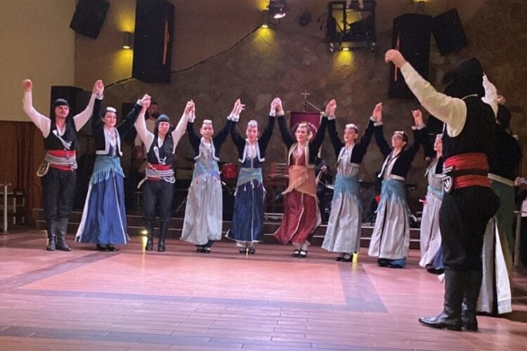 (Πηγή φωτ.: facebook.com/eukseinoslesxipontionmarinashromania)