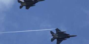 Βρετανικά μαχητικά αεροσκάφη συμμετέχουν σε άσκηση (φωτ. αρχείου: EPA/Neil Hall)