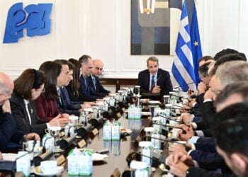 Στιγμιότυπο από τη συνεδρίαση του υπουργικού συμβουλίου (φωτ.: EUROKINISSI/Μιχάλης Καραγιάννης)