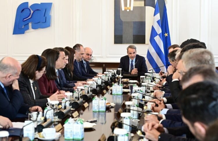 Στιγμιότυπο από τη συνεδρίαση του υπουργικού συμβουλίου (φωτ.: EUROKINISSI/Μιχάλης Καραγιάννης)