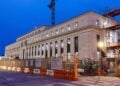 Εργασίες στο κτήριο της FED στην Ουάσινγκτον (φωτ.: EPA/Jim Lo Scalzo)
