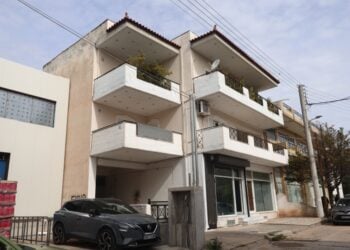 Η οικοδομή όπου σημειώθηκε το τραγικό περιστατικό (φωτ.: EUROKINISSI/Γιάννης Παναγόπουλος)