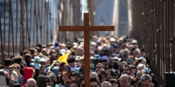 (Φωτ.: Ορθόδοξος Παρατηρητής/Δημήτριος Πανάγος, Τζίλιαν Νέλσον)